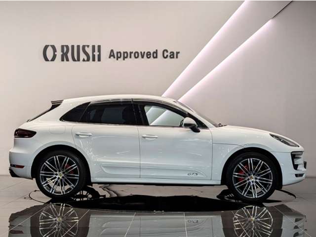 Porsche Macan 3