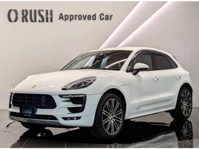 Porsche Macan 8