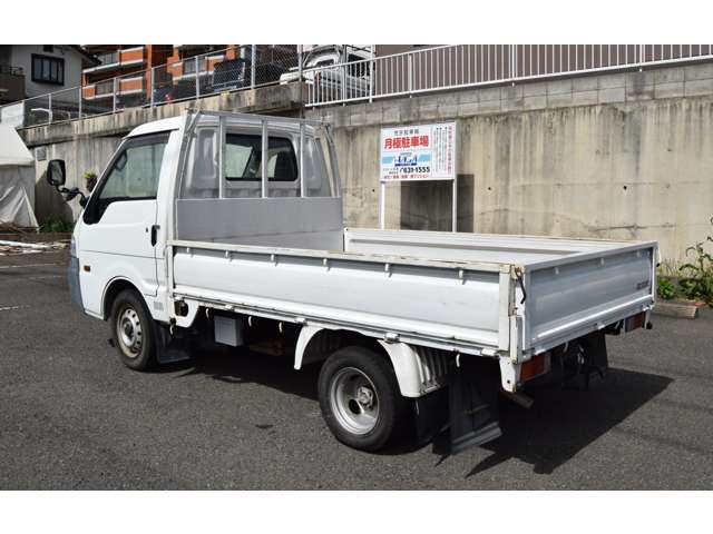 Mazda Bongo Truck 3