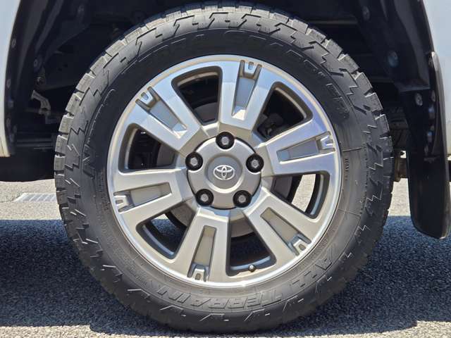 Toyota Tundra 11