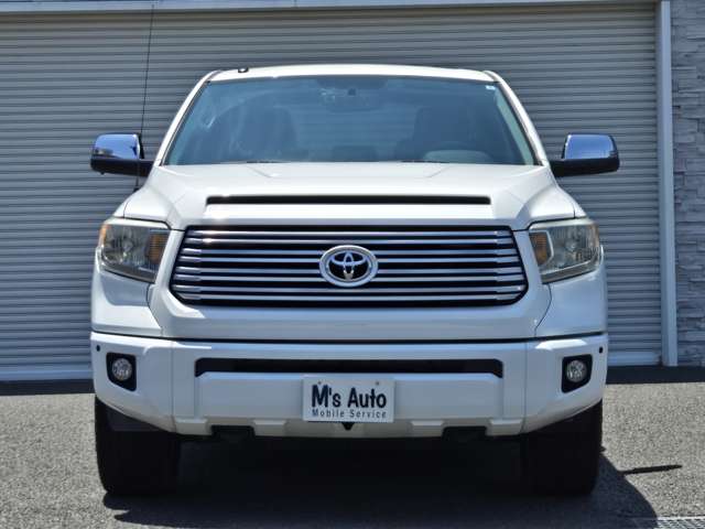 Toyota Tundra 4