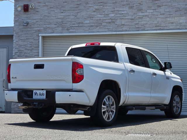 Toyota Tundra 8