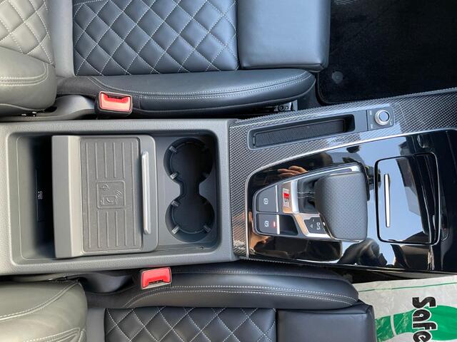 Audi SQ5 12