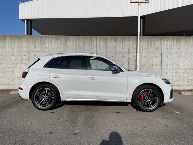 Audi SQ5 3