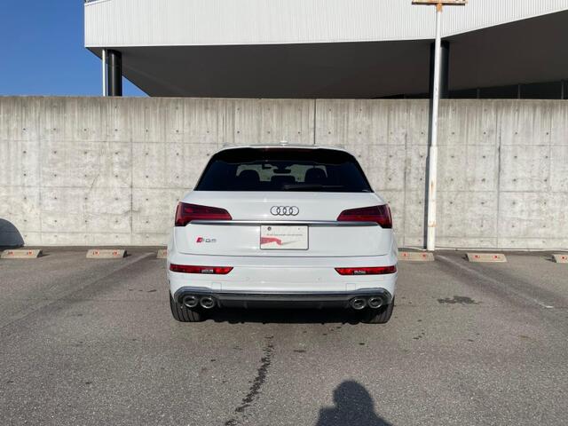 Audi SQ5 5