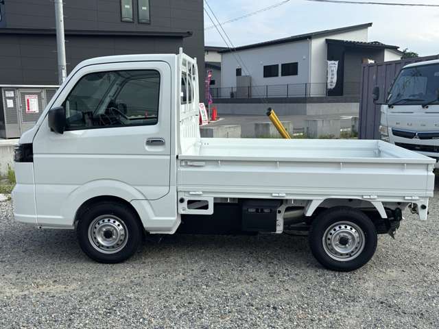 Nissan Clipper Truck 5