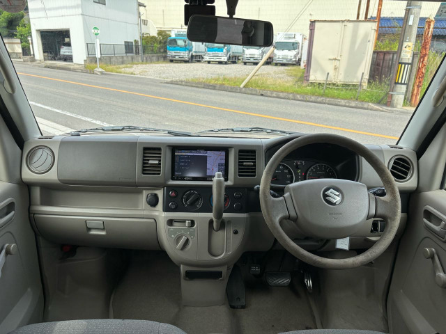 Suzuki Every 3