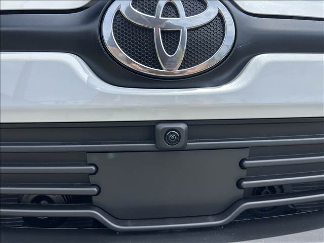Toyota Sienta 6