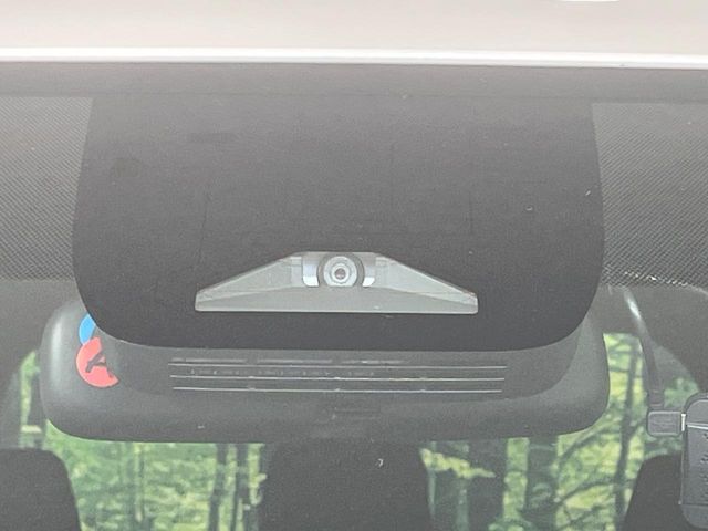 Toyota Voxy 5