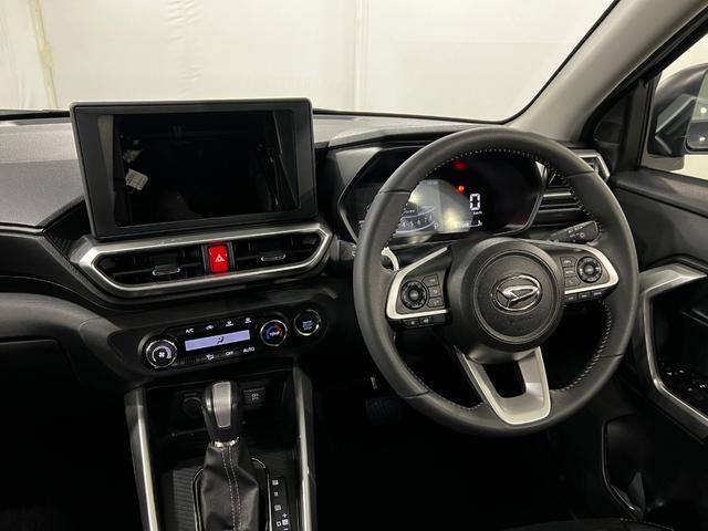 Daihatsu Rocky 5