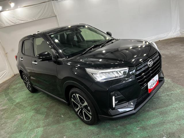 Daihatsu Rocky 9