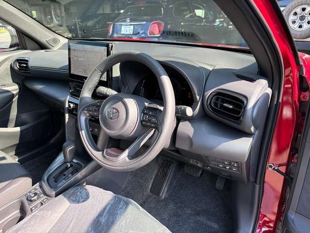 Toyota Yaris Cross 12