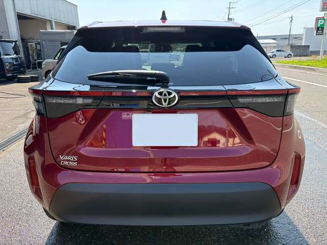 Toyota Yaris Cross 8