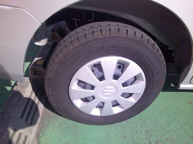 Suzuki Every 8
