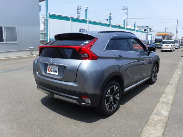 Mitsubishi Eclipse Cross 8