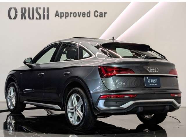 Audi Q5 Sportback 6