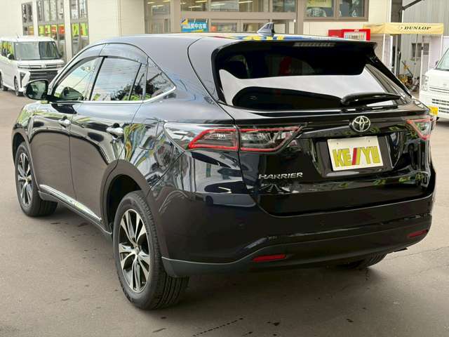 Toyota Harrier 10