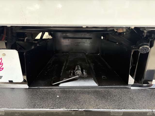 Mazda Bongo Truck 12