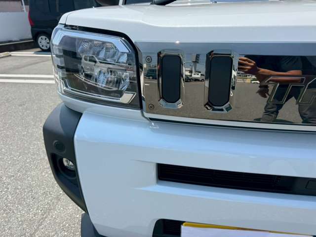 Daihatsu Taft 7