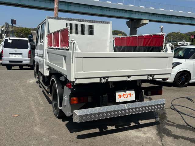 Mitsubishi Fuso Canter 6