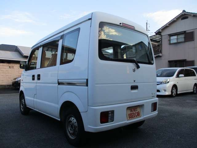 Suzuki Every 12