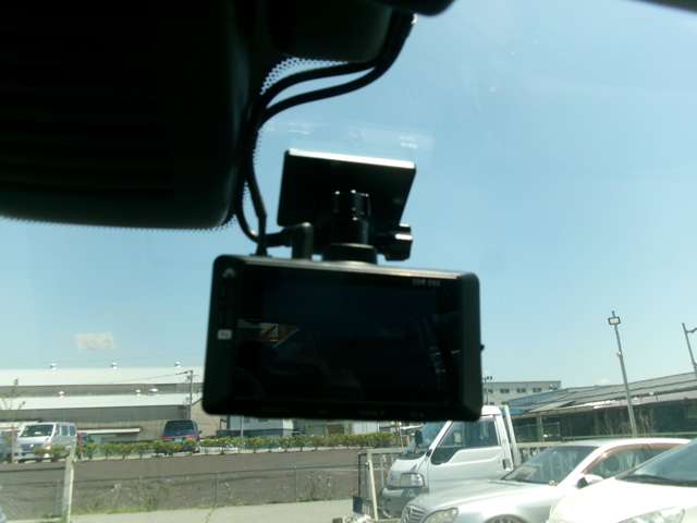 Nissan NV150 AD 11