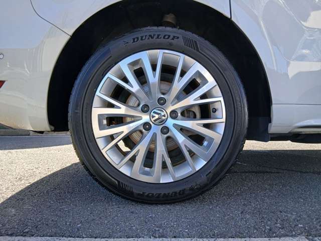 Volkswagen Sharan 9