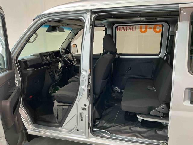 Daihatsu Hijet Cargo 9