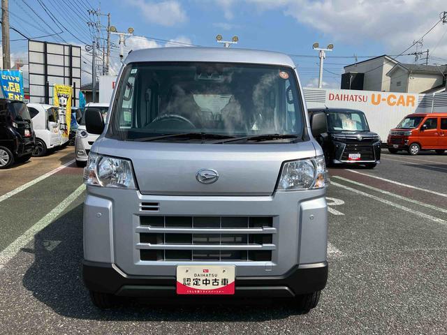 Daihatsu Hijet Cargo 2