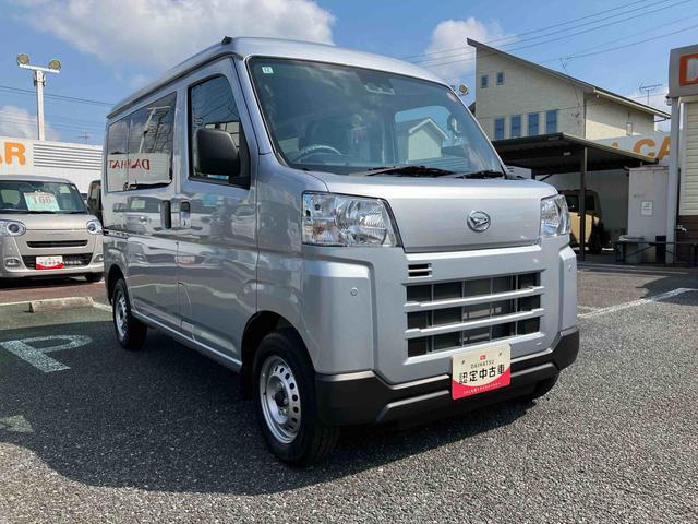 Daihatsu Hijet Cargo 6