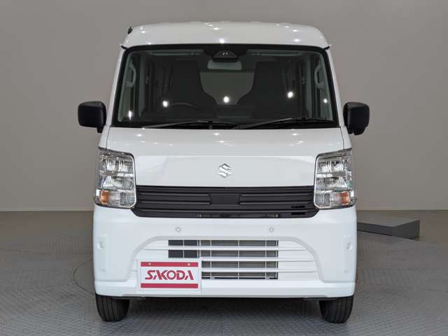 Suzuki Every 9