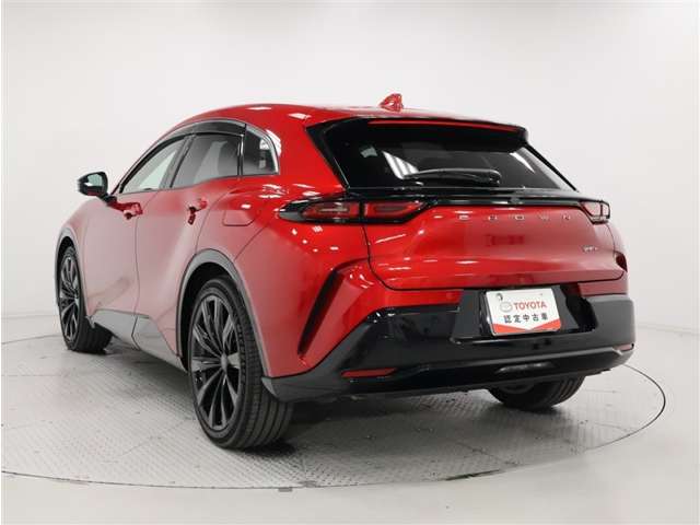 Toyota Crown Sport 4
