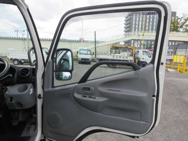 Hino Dutro 10