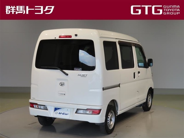 Daihatsu Hijet Cargo 5