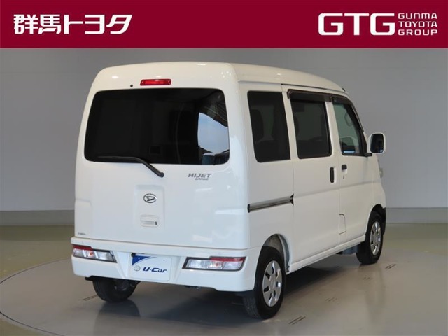Daihatsu Hijet Cargo 3