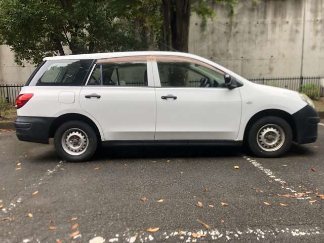 Nissan AD 7