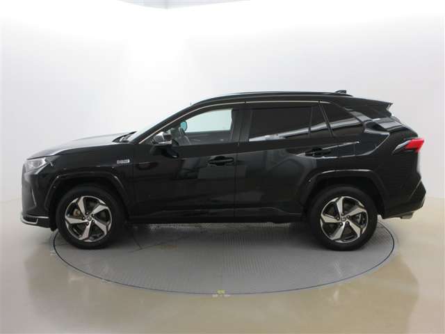 Toyota RAV4 PHV 2