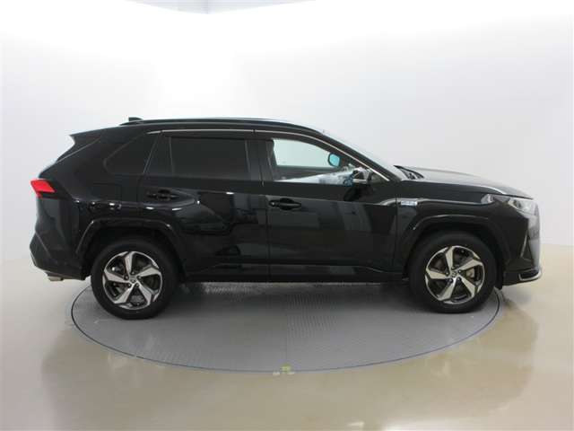 Toyota RAV4 PHV 6