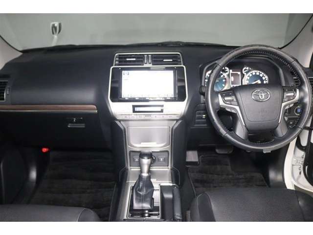 Toyota Land Cruiser Prado 2