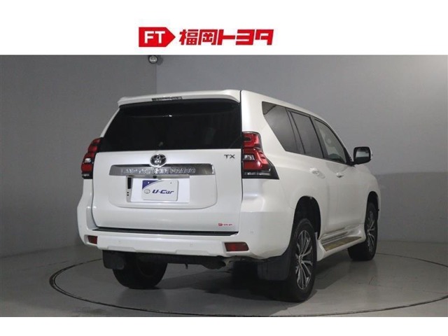 Toyota Land Cruiser Prado 6