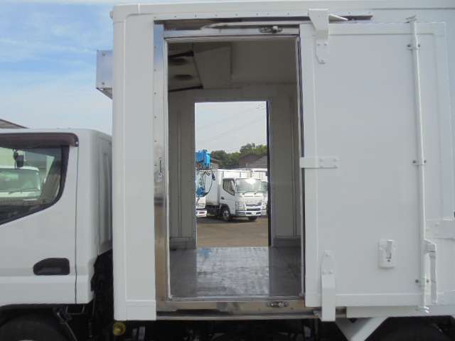Mitsubishi Fuso Canter 8