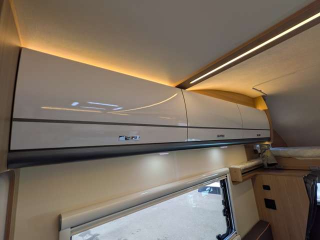 Toyota Camroad 9