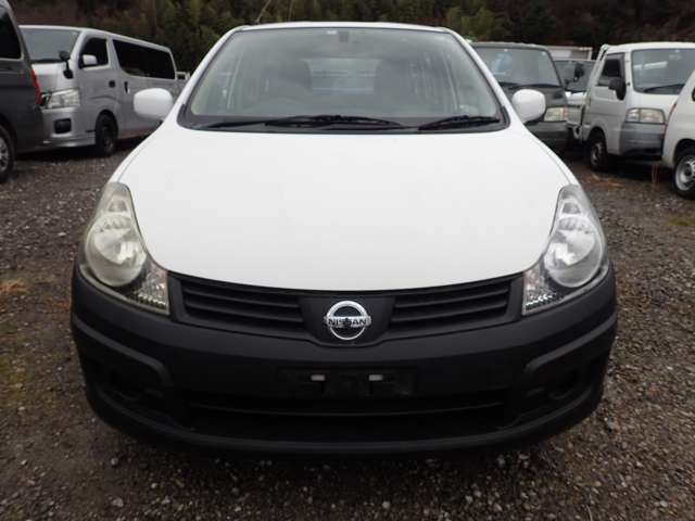 Nissan AD 2