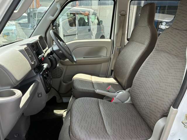 Nissan NV100 Clipper 9