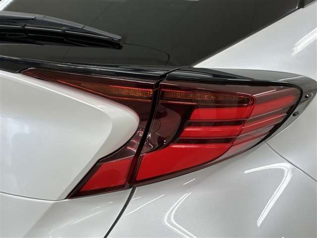 Toyota C-HR 7