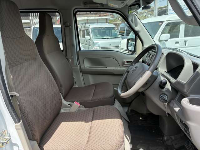 Nissan NV100 Clipper 8
