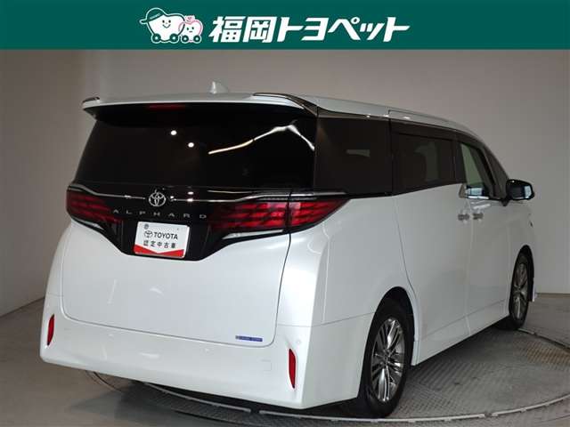 Toyota Alphard 3
