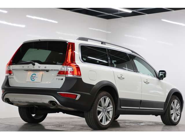 Volvo XC70 7