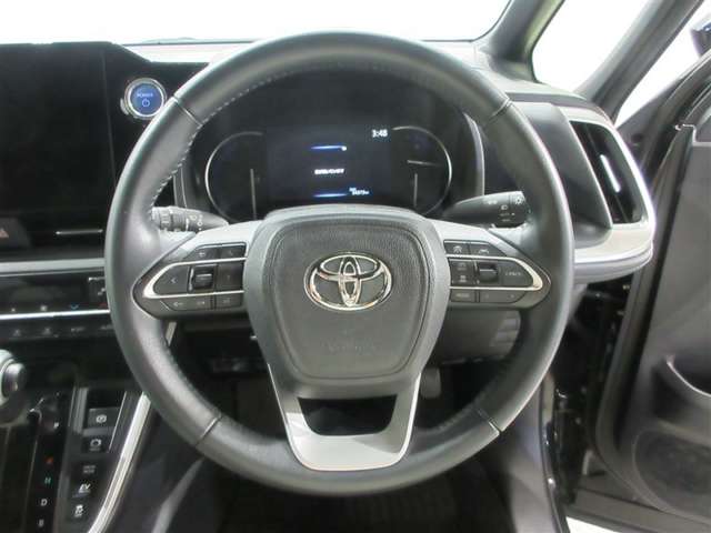 Toyota Voxy 11