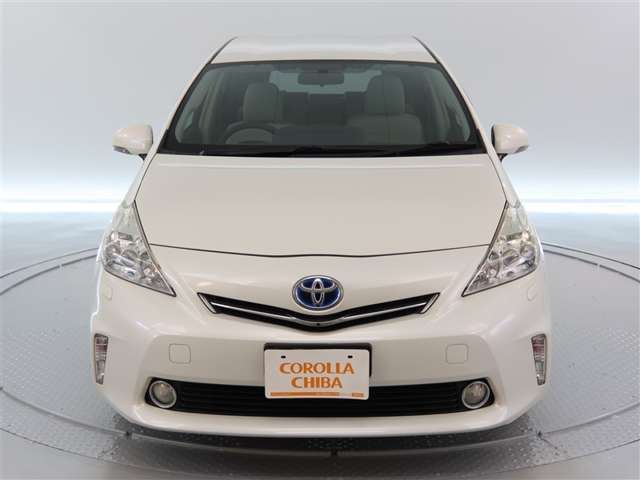 Toyota Prius α 2